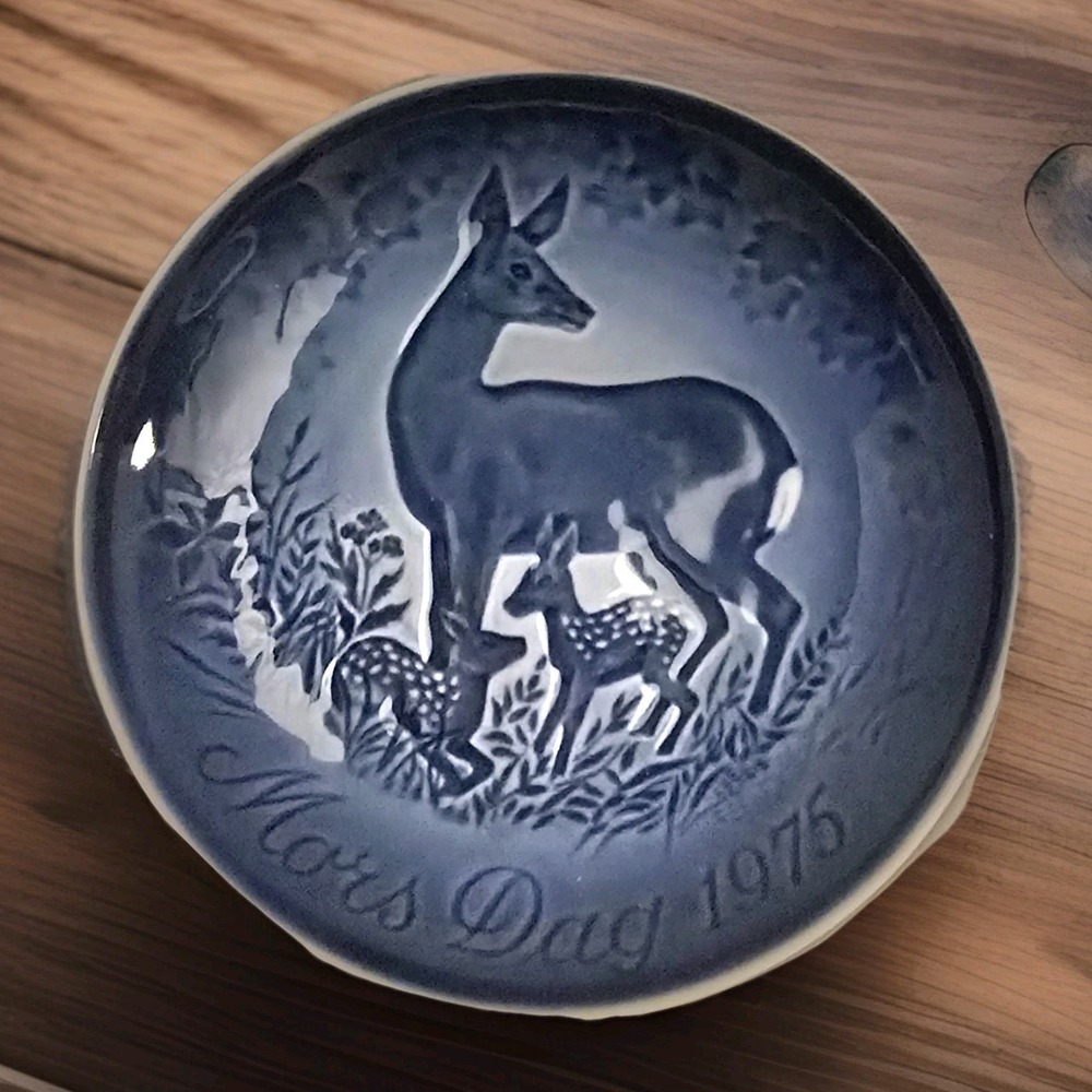 1975 Bing & Grondahl B&G Mors Dag Mother's Day Plate Deer & Fawns Denmark NWB